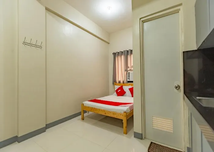 ホテル Vaccinated Staff - Oyo 731 P3k Suites 1 マニラ市