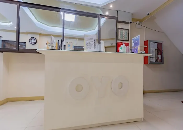 ホテル Vaccinated Staff - Oyo 731 P3k Suites 1 マニラ市