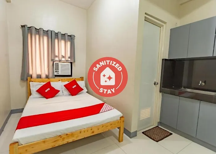 Vaccinated Staff - Oyo 731 P3k Suites 1 ホテル 2*